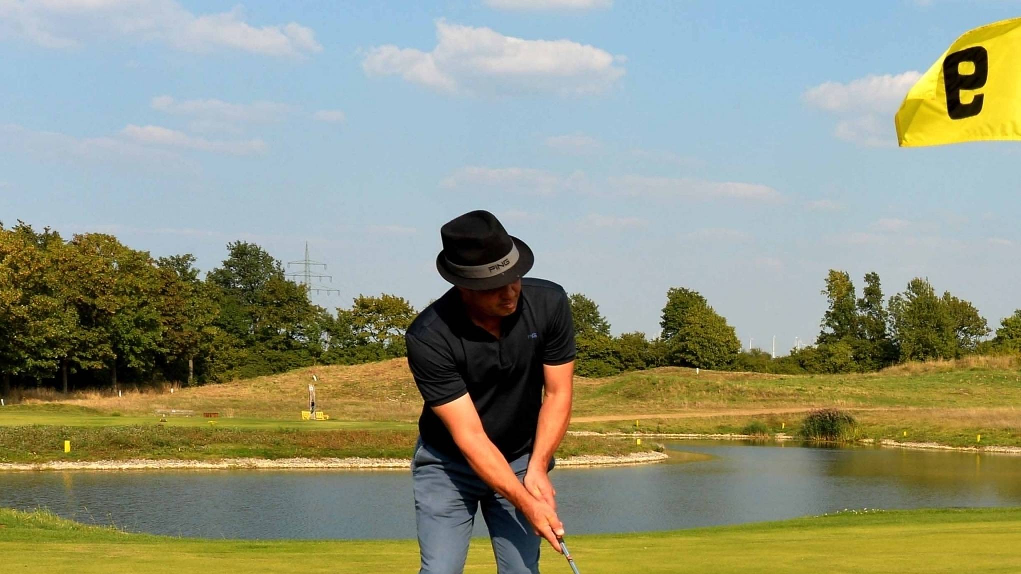 Sun Coast Im Schlosspark - Biergarten & Golf-spaß In Paderborn Golfplatz Haxterpark